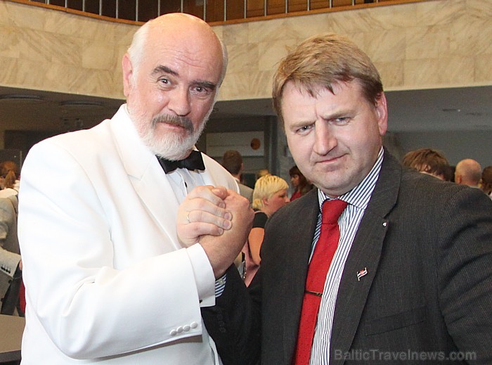 3. starptautiskais iluzionistu festivāls «Abrakadabra» Kongresu namā - www.bilesuserviss.lv 60689