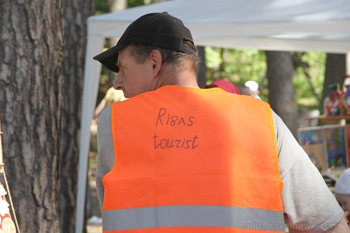 Tautas lietišķās mākslas darinājumu gadatirgus notiek Latvijas Etnogrāfiskajā brīvdabas muzejā no 4.06 līdz 5.06.2011 - www.brivdabasmuzejs.lv Tautas lietišķās mākslas darinājumu gadatirgus notiek Latvijas Etnogrāfiskajā brīvdabas muzejā no 4.06 līdz 5.06.2011 - www.brivdabasmuzejs.lv 61411