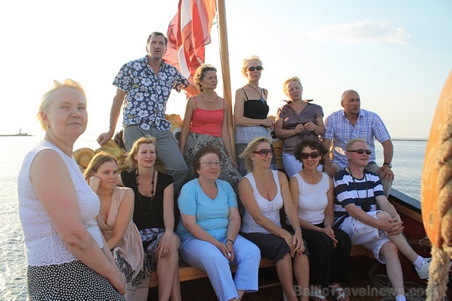 Ikviens var sarīkot sev ceļojumu ar kuģi Lībava sākot no Rīgas jūras līča līdz Sāremu salai- dažādiem pasākumiem, ar kolēģiem, ar draugiem, svinēt dzi Ikviens var sarīkot sev ceļojumu ar kuģi Lībava sākot no Rīgas jūras līča līdz Sāremu salai- dažādiem pasākumiem, ar kolēģiem, ar draugiem, svinēt dzi 61959