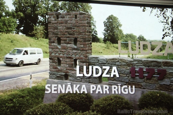 Latgales plānošanas reģions prezentē 15.06.2011 Kristapa Streiča un Jāņa Streiča īsfilmu «LATGALE atvērta sadarbībai» restorānā «Kamadena» Latgales plānošanas reģions prezentē 15.06.2011 Kristapa Streiča un Jāņa Streiča īsfilmu «LATGALE atvērta sadarbībai» restorānā «Kamadena» 62107