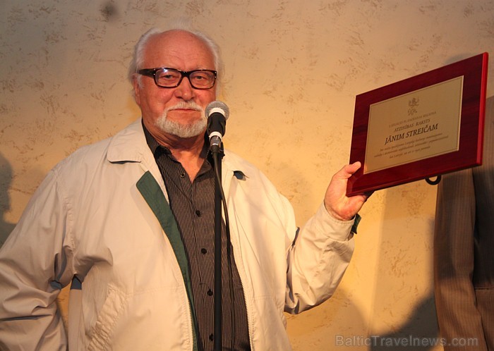 Latgales plānošanas reģions prezentē 15.06.2011 Kristapa Streiča un Jāņa Streiča īsfilmu «LATGALE atvērta sadarbībai» restorānā «Kamadena» Latgales plānošanas reģions prezentē 15.06.2011 Kristapa Streiča un Jāņa Streiča īsfilmu «LATGALE atvērta sadarbībai» restorānā «Kamadena» 62123