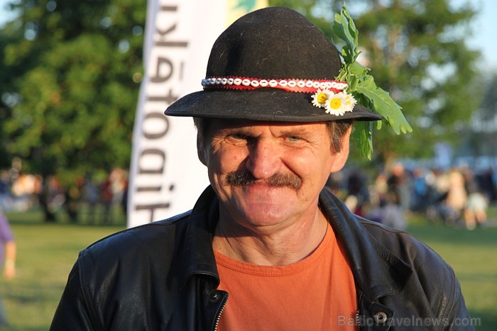 Līgo svētku koncerts «Latvija līgo Ikšķilē 2011» - vairāk bilžu un arī balva no Dikļu pils - Fb.com/Travelnews.lv Līgo svētku koncerts «Latvija līgo Ikšķilē 2011» - vairāk bilžu un arī balva no Dikļu pils - Fb.com/Travelnews.lv 62310