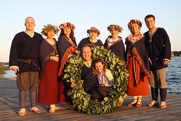 Līgo svētku koncerts «Latvija līgo Ikšķilē 2011» - vairāk bilžu un arī balva no Dikļu pils - Fb.com/Travelnews.lv Līgo svētku koncerts «Latvija līgo Ikšķilē 2011» - vairāk bilžu un arī balva no Dikļu pils - Fb.com/Travelnews.lv 62335