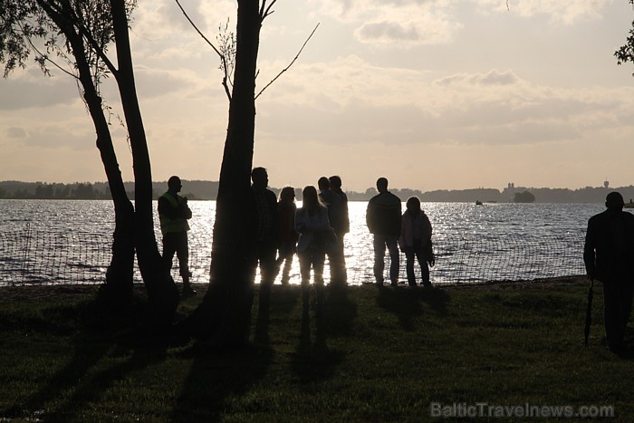 Līgo svētku koncerts «Latvija līgo Ikšķilē 2011» - vairāk bilžu un arī balva no Dikļu pils - Fb.com/Travelnews.lv Līgo svētku koncerts «Latvija līgo Ikšķilē 2011» - vairāk bilžu un arī balva no Dikļu pils - Fb.com/Travelnews.lv 62356