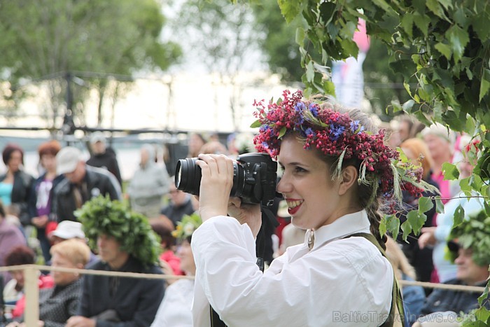 Līgo svētku koncerts «Latvija līgo Ikšķilē 2011» - vairāk bilžu un arī balva no Dikļu pils - Fb.com/Travelnews.lv Līgo svētku koncerts «Latvija līgo Ikšķilē 2011» - vairāk bilžu un arī balva no Dikļu pils - Fb.com/Travelnews.lv 62367