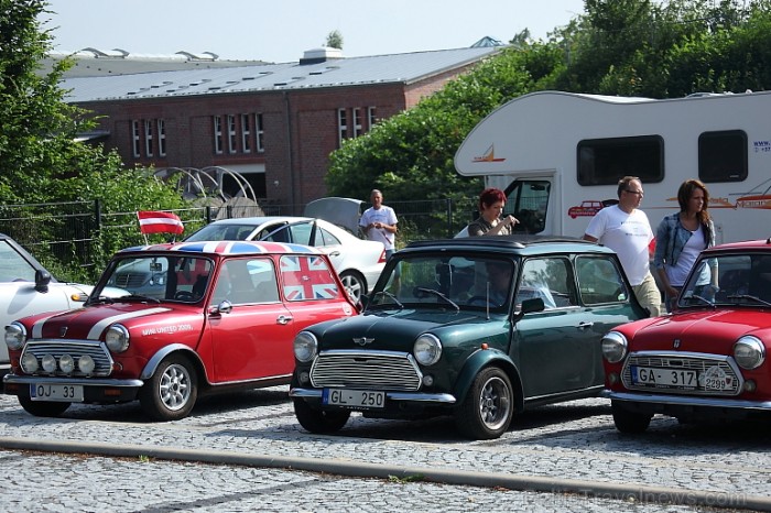 International Mini Meeting – IMM2011, kas šoreiz notika Šveices pilsētiņas Sanktstefanas (St.Stephan) bijušajā armijas lidlaukā International Mini Meeting – IMM2011, kas šoreiz notika Šveices pilsētiņas Sanktstefanas (St.Stephan) bijušajā armijas lidlaukā 62403