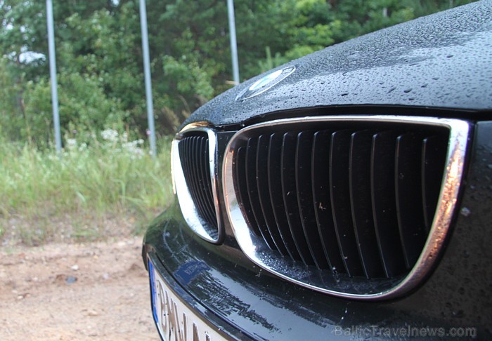 Uzņēmuma dienesta BMW 120d ar valsts numura zīmēm BMWAUTO ir pazīstams Latvijas tūrisma nozarē, jo ar to tika apbraukāti visi Latvijas novadi un apmek Uzņēmuma dienesta BMW 120d ar valsts numura zīmēm BMWAUTO ir pazīstams Latvijas tūrisma nozarē, jo ar to tika apbraukāti visi Latvijas novadi un apmek 62780