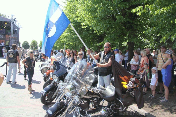 Foto: Jūrmalas TIC. 02.07.2011 Jūrmalā notika Jomas ielas svētki, kuri pulcēja tūkstošiem pilsētnieku, pilsētas viesu, baikeru un sportistu. Vairāk in Foto: Jūrmalas TIC. 02.07.2011 Jūrmalā notika Jomas ielas svētki, kuri pulcēja tūkstošiem pilsētnieku, pilsētas viesu, baikeru un sportistu. Vairāk in 62837