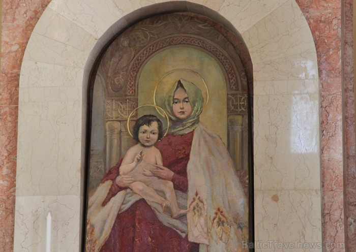 Armēņu apustuliskā baznīca un Latvijas armēņu kopiena iesvēta savu dievnamu kopā patriarhu Katolikosa Karekina II. Armēņu apustuliskā baznīca un Latvijas armēņu kopiena iesvēta savu dievnamu kopā patriarhu Katolikosa Karekina II. 62997