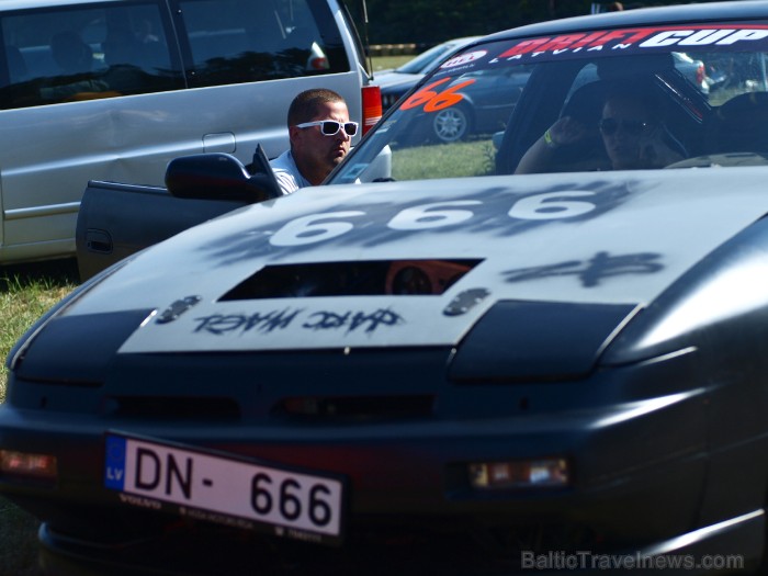 Ātruma svētki Biķerniekos 2011.07.10 - Latvijas PRO Drifta Čempionāta 2. posms un AD Part Drifta Kausa 2. posms. Foto: Jānis Bokanovs Ātruma svētki Biķerniekos 2011.07.10 - Latvijas PRO Drifta Čempionāta 2. posms un AD Part Drifta Kausa 2. posms. Foto: Jānis Bokanovs 63234
