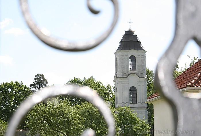 Baznīcas dārza zvanu tornis 64897