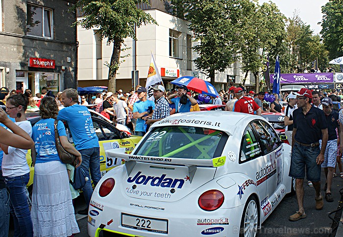 1000 km sacīkstēs uz starta izgāja piecas latviešu ekipāžas, tomēr finišu sasniedza tikai trīs (www.hgkracing.com) 1000 km sacīkstēs uz starta izgāja piecas latviešu ekipāžas, tomēr finišu sasniedza tikai trīs (www.hgkracing.com) 65032