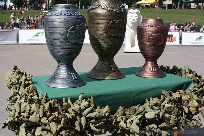2011.gada 6. augustā Ventspilī un 7.augustā Limbažos notika «Siltums Jums Latvijas spēkavīru čempionāts» (www.parstipru.lv) 2011.gada 6. augustā Ventspilī un 7.augustā Limbažos notika «Siltums Jums Latvijas spēkavīru čempionāts» (www.parstipru.lv) 65409