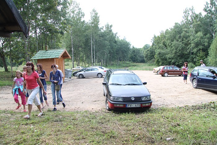 Tā kā skatu tornis tika atklāts 2011.gada augusta sākumā, tad tas tiek kupli apmeklēts un ceļotāji ierodas no visas Latvijas Tā kā skatu tornis tika atklāts 2011.gada augusta sākumā, tad tas tiek kupli apmeklēts un ceļotāji ierodas no visas Latvijas 66283