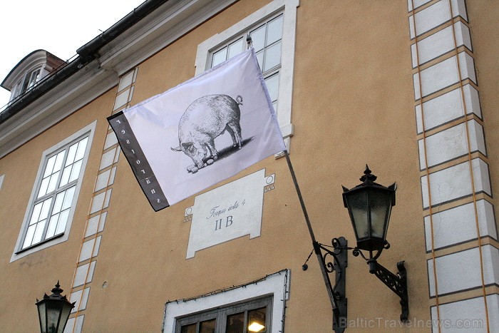 Mārtiņš Sirmais, Ēriks Dreibants un Rūta Rietuma 15.09.2011 atklāj jauno 3 pavāru restorānu «Tam labam būs augt» Jēkaba kazarmās 2B, Torņa ielā 4 Mārtiņš Sirmais, Ēriks Dreibants un Rūta Rietuma 15.09.2011 atklāj jauno 3 pavāru restorānu «Tam labam būs augt» Jēkaba kazarmās 2B, Torņa ielā 4 67026