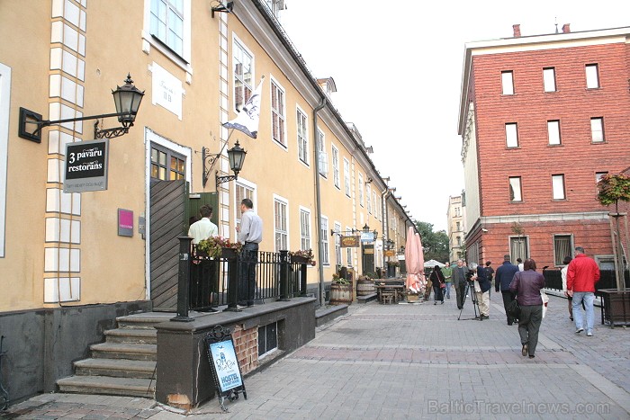 Mārtiņš Sirmais, Ēriks Dreibants un Rūta Rietuma 15.09.2011 atklāj jauno 3 pavāru restorānu «Tam labam būs augt» Jēkaba kazarmās 2B, Torņa ielā 4 Mārtiņš Sirmais, Ēriks Dreibants un Rūta Rietuma 15.09.2011 atklāj jauno 3 pavāru restorānu «Tam labam būs augt» Jēkaba kazarmās 2B, Torņa ielā 4 67028