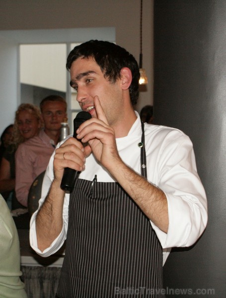 Mārtiņš Sirmais, Ēriks Dreibants un Rūta Rietuma 15.09.2011 atklāj jauno 3 pavāru restorānu «Tam labam būs augt» Jēkaba kazarmās 2B, Torņa ielā 4 Mārtiņš Sirmais, Ēriks Dreibants un Rūta Rietuma 15.09.2011 atklāj jauno 3 pavāru restorānu «Tam labam būs augt» Jēkaba kazarmās 2B, Torņa ielā 4 67036