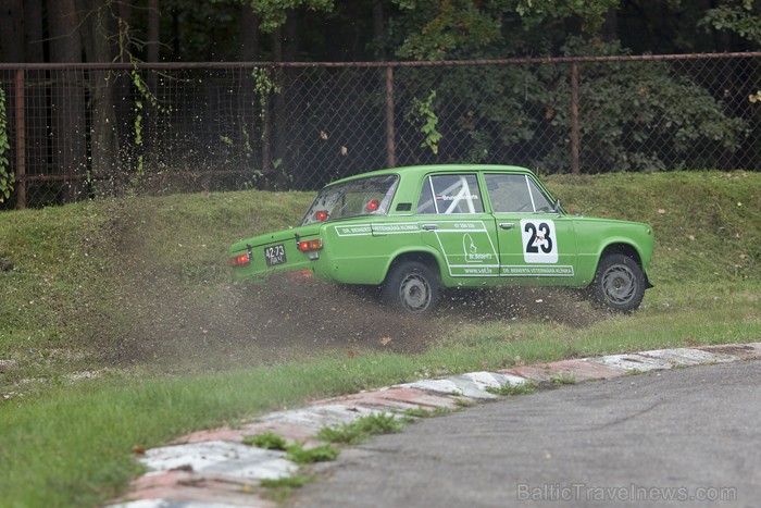 Dzintara Volga pasākums (17.-18.09.2011) Biķerniekos
 www.fotoprojekts.lv 67199
