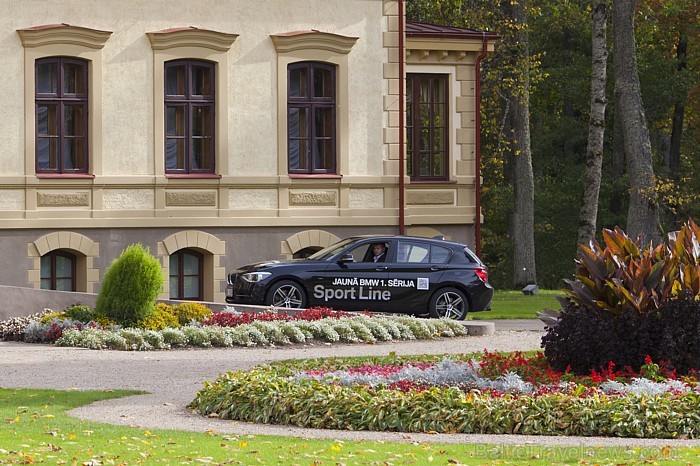 Travelnews.lv testē jauno BMW 120d Sport Line, apciemojot Vidzemes lepnumu Dikļu pili (www.diklupils.lv). Foto: Ingus Evertovskis Travelnews.lv testē jauno BMW 120d Sport Line, apciemojot Vidzemes lepnumu Dikļu pili (www.diklupils.lv). Foto: Ingus Evertovskis 67525
