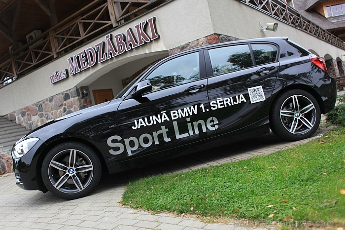 Travelnews.lv testē jauno BMW 120d Sport Line, apciemojot viesu namu Medzābaki (www.medzabaki.lv), kas atrodas no Rīgas īsi pirms Saulkrastiem. Foto: Travelnews.lv testē jauno BMW 120d Sport Line, apciemojot viesu namu Medzābaki (www.medzabaki.lv), kas atrodas no Rīgas īsi pirms Saulkrastiem. Foto: 67545