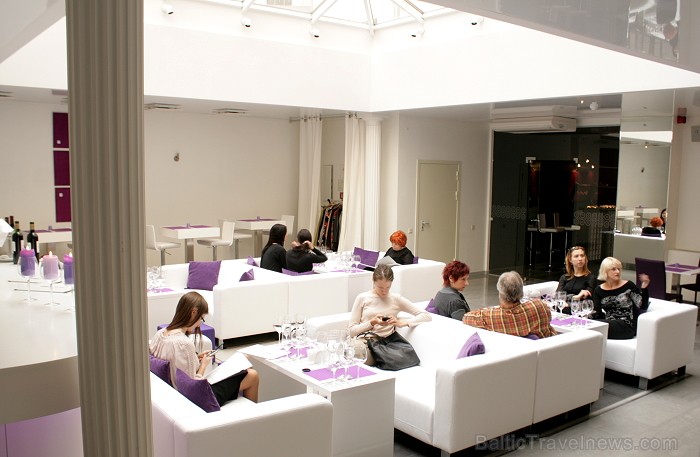 Franču vīnu restorāns La Villa (Blaumaņa iela 3, Rīga) aicināja tūrisma ziņu portālu Travelnews.lv uz ēdienkartes prezentāciju (07.10.2011) Franču vīnu restorāns La Villa (Blaumaņa iela 3, Rīga) aicināja tūrisma ziņu portālu Travelnews.lv uz ēdienkartes prezentāciju (07.10.2011) 67733