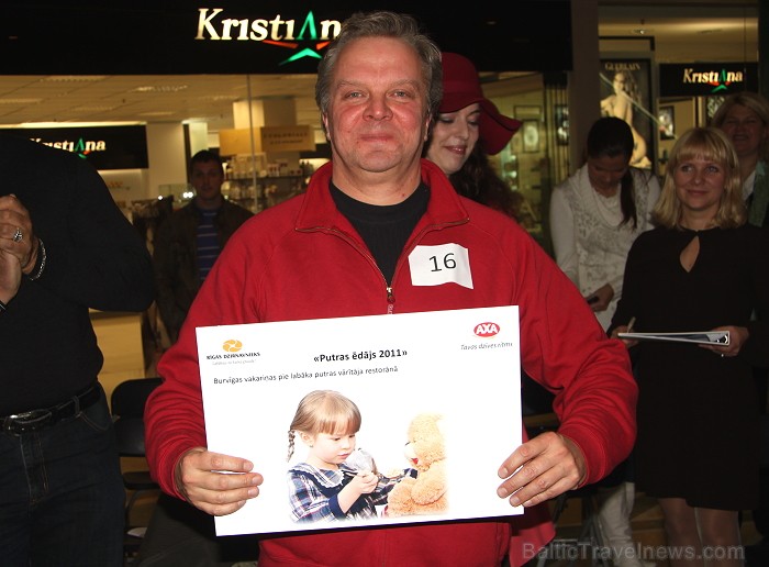 14.10.2011 Starptautiskās Putras dienas 2011 ietvaros tika noskaidrots Latvijā labākais putras ēdājs un putras vārītājs 14.10.2011 Starptautiskās Putras dienas 2011 ietvaros tika noskaidrots Latvijā labākais putras ēdājs un putras vārītājs 67949