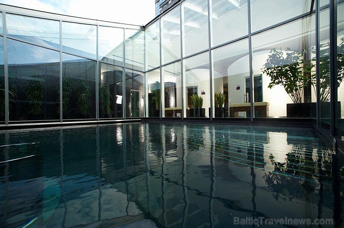 «ESPA Rīga», kas atrodas blakus viesnīcai Radisson Blu Latvija, piedāvā pasaules klases spa un skaistumkopšanas procedūras kā arī kolosālu relaksāciju «ESPA Rīga», kas atrodas blakus viesnīcai Radisson Blu Latvija, piedāvā pasaules klases spa un skaistumkopšanas procedūras kā arī kolosālu relaksāciju 71183