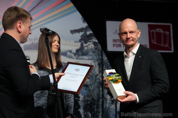 «Gada cilvēks tūrismā 2011» Foto: Juris Ķilkuts www.fotoatelje.lv 71486