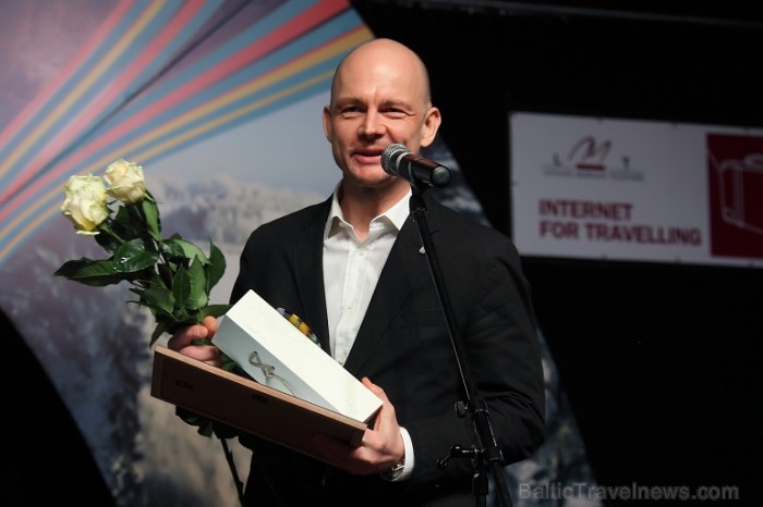 www.vanillatravel.lv, ceļojumu aģentūras Vanilla Travel interneta vietne un balvu saņem komercdirektors Egons Lapiņš, nominācijā «Tūrisma mājas lapa 2 www.vanillatravel.lv, ceļojumu aģentūras Vanilla Travel interneta vietne un balvu saņem komercdirektors Egons Lapiņš, nominācijā «Tūrisma mājas lapa 2 71487