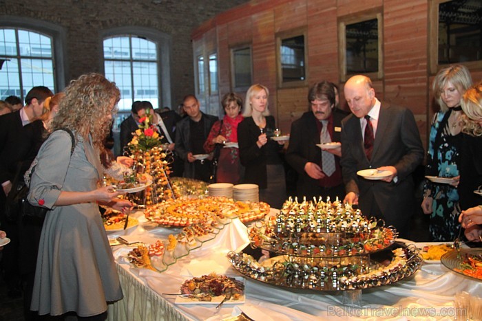 Latvijas lielākā ceļojuma aģentūra «Latvia tours» (www.latviatours.lv) Latvijas dzelzceļa vēstures muzejā svin 20 gadu jubileju Latvijas lielākā ceļojuma aģentūra «Latvia tours» (www.latviatours.lv) Latvijas dzelzceļa vēstures muzejā svin 20 gadu jubileju 73368