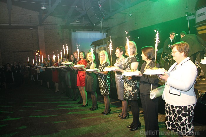 Latvijas lielākā ceļojuma aģentūra «Latvia tours» (www.latviatours.lv) Latvijas dzelzceļa vēstures muzejā svin 20 gadu jubileju Latvijas lielākā ceļojuma aģentūra «Latvia tours» (www.latviatours.lv) Latvijas dzelzceļa vēstures muzejā svin 20 gadu jubileju 73398