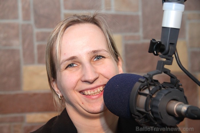 Travelnews.lv sadarbības partneris - Cēsu Tūrisma Attīstības un informācijas centra (www.tourism.cesis.lv) vadītāja Andra Magone radio raidījumā «Ceļa Travelnews.lv sadarbības partneris - Cēsu Tūrisma Attīstības un informācijas centra (www.tourism.cesis.lv) vadītāja Andra Magone radio raidījumā «Ceļa 73621