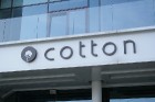 Restorāns Cotton atklāj mākslinieces Karinē Paronjanc personālizstādi