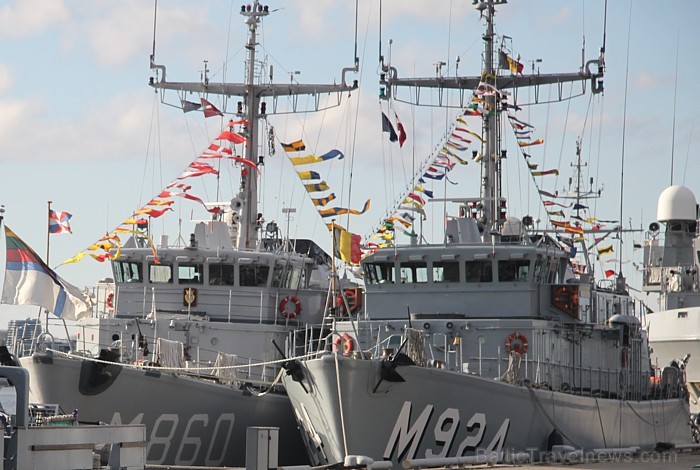 Rīgu apciemoja dažādu valstu militārie kuģi (14.04-15.04.2012), kurus varēja apmeklēt galvaspilsētas iedzīvotāji un viesi Rīgu apciemoja dažādu valstu militārie kuģi (14.04-15.04.2012), kurus varēja apmeklēt galvaspilsētas iedzīvotāji un viesi 73953