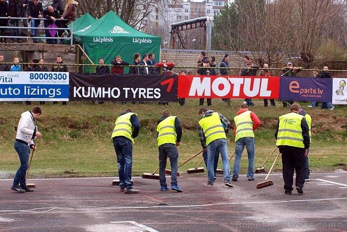 Latvijas Dragreisa Čempionāta 1.posms 2012, «Discomania Drag Meeting 2012», kas notika 22.04.2012 Biķerniekos - www.forsaza.lv Foto: Edīte Kolveite Latvijas Dragreisa Čempionāta 1.posms 2012, «Discomania Drag Meeting 2012», kas notika 22.04.2012 Biķerniekos - www.forsaza.lv Foto: Edīte Kolveite 74010