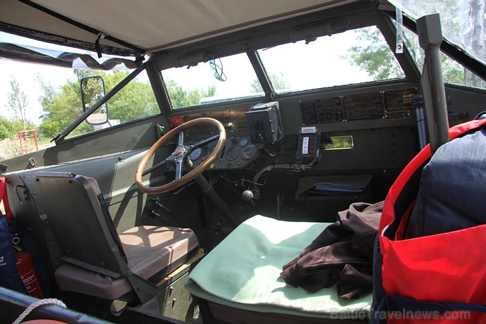 Piedzīvojumu ceļojums ar militāro amfībiju DUKW 353 pa Leipcigas apkārtnes ezeriem un sauszemi - www.amphibientour.de Piedzīvojumu ceļojums ar militāro amfībiju DUKW 353 pa Leipcigas apkārtnes ezeriem un sauszemi - www.amphibientour.de 75475