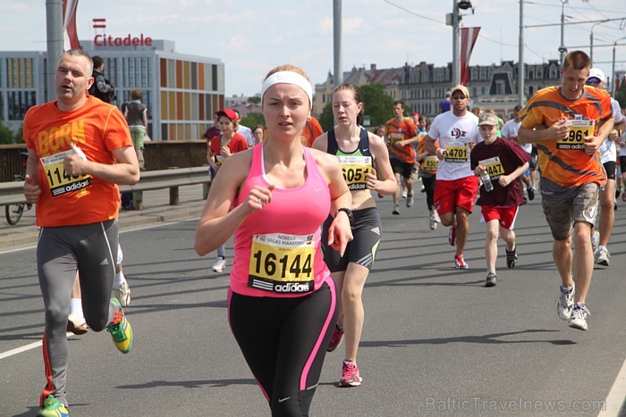 21. Rīgas maratons, kas notika 20.05.2012 un pulcēja dažādās distancēs 18 180 skrējējus (www.wess-select.lv) 21. Rīgas maratons, kas notika 20.05.2012 un pulcēja dažādās distancēs 18 180 skrējējus (www.wess-select.lv) 75690