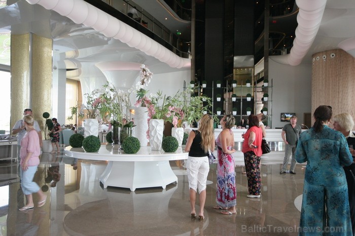 MAXX ROYAL BELEK GOLF 5* (BELEK) –info tūres dalībnieki apbrīno viesnīcas interjeru. www.goadventure.lv MAXX ROYAL BELEK GOLF 5* (BELEK) –info tūres dalībnieki apbrīno viesnīcas interjeru. www.goadventure.lv 76009