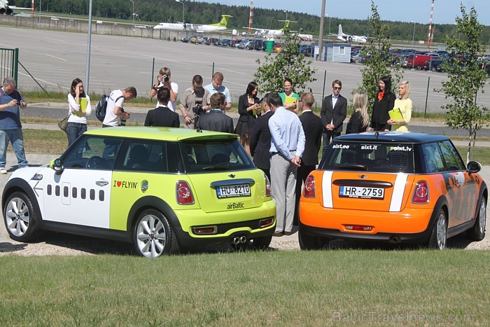 Lai atzīmētu noslēgto sadarbību starp airBaltic un Sixt, BalticMiles lojalitātes programmas dalībnieki par katru nomas darījumu visā pasaulē saņems di Lai atzīmētu noslēgto sadarbību starp airBaltic un Sixt, BalticMiles lojalitātes programmas dalībnieki par katru nomas darījumu visā pasaulē saņems di 77097
