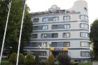 Rīgas viesnīcas Days Hotel jumta terase iet uz urā