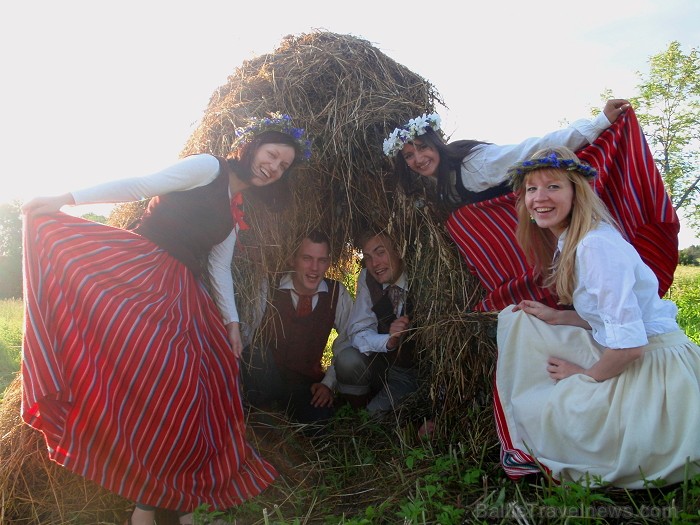Foto: Arnis P. Piedalies arī Tu! Iesūti bildes uz info@travelnews.lv
Konkursa noteikumi šeit: Foto Konkurss Foto: Arnis P. Piedalies arī Tu! Iesūti bildes uz info@travelnews.lv
Konkursa noteikumi šeit: Foto Konkurss 78122