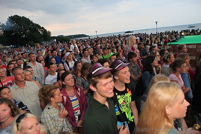 Vienos didžiausių metuose pajūrio šventės, „Bitėlando“, vartai Juodkrantėje 2012-07-07 buvo atidaryti 12 tūkst. svečių Vienos didžiausių metuose pajūrio šventės, „Bitėlando“, vartai Juodkrantėje 2012-07-07 buvo atidaryti 12 tūkst. svečių 78443