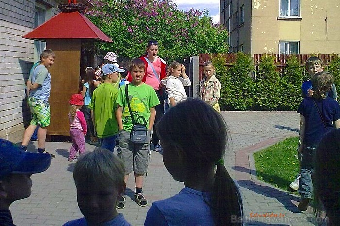 Salmu darbnīca, muzejs - vieta, kur salmi pārtop brīnumainās skulptūrās, lellēs, suvenīros. Foto:Salmu lietas www.salmulietas.lv Salmu darbnīca, muzejs - vieta, kur salmi pārtop brīnumainās skulptūrās, lellēs, suvenīros. Foto:Salmu lietas www.salmulietas.lv 78693