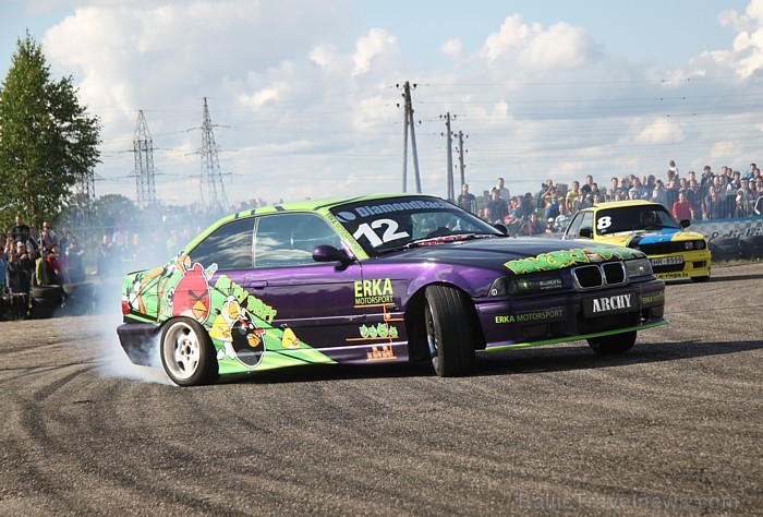 Latvijas drifta sacīkstes norisinājās 14.07.2012 Daugavpils kartadromā «Blāzma» Foto sponsors: Daugavpils 3 zvaigžņu viesnīca Park Hotel Latgola - www Latvijas drifta sacīkstes norisinājās 14.07.2012 Daugavpils kartadromā «Blāzma» Foto sponsors: Daugavpils 3 zvaigžņu viesnīca Park Hotel Latgola - www 78793