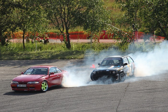 Latvijas drifta sacīkstes norisinājās 14.07.2012 Daugavpils kartadromā «Blāzma» Foto sponsors: Daugavpils 3 zvaigžņu viesnīca Park Hotel Latgola - www Latvijas drifta sacīkstes norisinājās 14.07.2012 Daugavpils kartadromā «Blāzma» Foto sponsors: Daugavpils 3 zvaigžņu viesnīca Park Hotel Latgola - www 78800