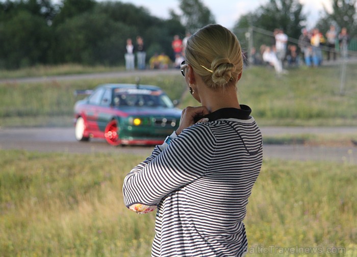 Latvijas drifta sacīkstes norisinājās 14.07.2012 Daugavpils kartadromā «Blāzma» Foto sponsors: Daugavpils 3 zvaigžņu viesnīca Park Hotel Latgola - www Latvijas drifta sacīkstes norisinājās 14.07.2012 Daugavpils kartadromā «Blāzma» Foto sponsors: Daugavpils 3 zvaigžņu viesnīca Park Hotel Latgola - www 78803