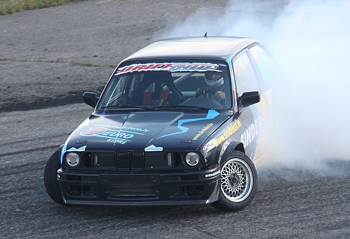 Latvijas drifta sacīkstes norisinājās 14.07.2012 Daugavpils kartadromā «Blāzma» Foto sponsors: Daugavpils 3 zvaigžņu viesnīca Park Hotel Latgola - www Latvijas drifta sacīkstes norisinājās 14.07.2012 Daugavpils kartadromā «Blāzma» Foto sponsors: Daugavpils 3 zvaigžņu viesnīca Park Hotel Latgola - www 78805
