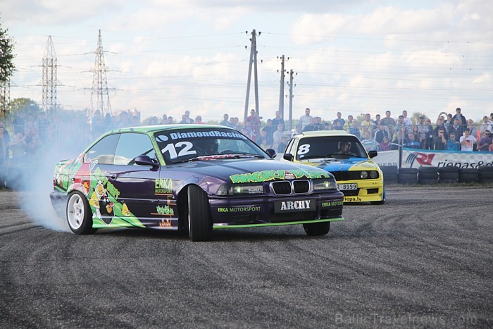 Latvijas drifta sacīkstes norisinājās 14.07.2012 Daugavpils kartadromā «Blāzma» Foto sponsors: Daugavpils 3 zvaigžņu viesnīca Park Hotel Latgola - www Latvijas drifta sacīkstes norisinājās 14.07.2012 Daugavpils kartadromā «Blāzma» Foto sponsors: Daugavpils 3 zvaigžņu viesnīca Park Hotel Latgola - www 78813