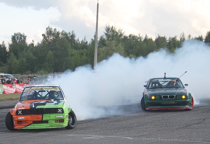 Latvijas drifta sacīkstes norisinājās 14.07.2012 Daugavpils kartadromā «Blāzma» Foto sponsors: Daugavpils 3 zvaigžņu viesnīca Park Hotel Latgola - www Latvijas drifta sacīkstes norisinājās 14.07.2012 Daugavpils kartadromā «Blāzma» Foto sponsors: Daugavpils 3 zvaigžņu viesnīca Park Hotel Latgola - www 78820