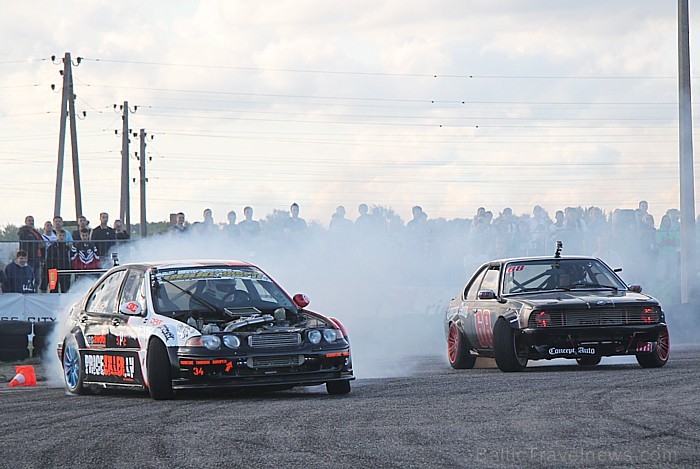 Latvijas drifta sacīkstes norisinājās 14.07.2012 Daugavpils kartadromā «Blāzma» Foto sponsors: Daugavpils 3 zvaigžņu viesnīca Park Hotel Latgola - www Latvijas drifta sacīkstes norisinājās 14.07.2012 Daugavpils kartadromā «Blāzma» Foto sponsors: Daugavpils 3 zvaigžņu viesnīca Park Hotel Latgola - www 78829